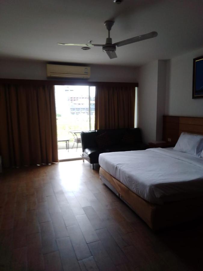 View Talay 6 Suite Apartments Pattaya Extérieur photo